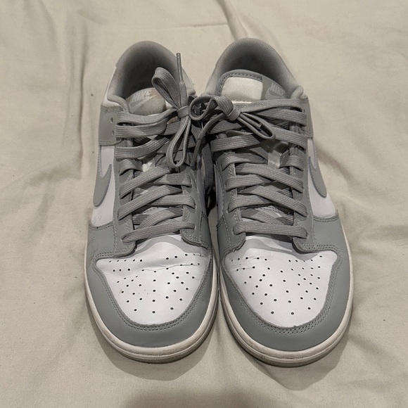 WMNS Nike Dunk Low ‘Grey Fog’ - Picture 4 of 11